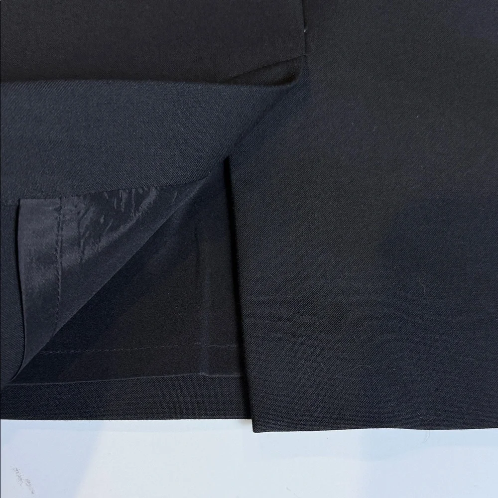 Ann Taylor Black Classic Pencil Skirt, Size 6 - Picture 4 of 7